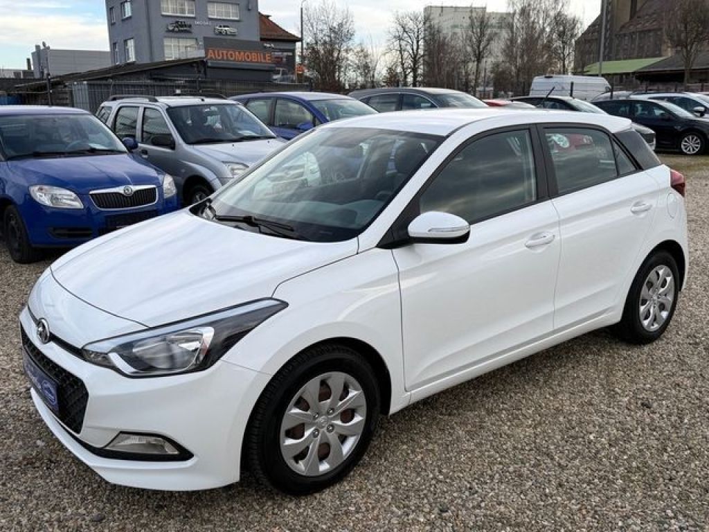 Hyundai i20 bei Gebrauchtwagen.expert - Hauptabbildung Hyundai i20 bei Gebrauchtwagen.expert - Hauptabbildung