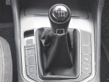 VW Golf Sportsvan bei Gebrauchtwagen.expert - Abbildung (12 / 15)