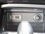 VW Golf Sportsvan bei Gebrauchtwagen.expert - Abbildung (14 / 15)