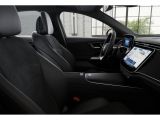 Mercedes-Benz E-Klasse bei Gebrauchtwagen.expert - Abbildung (12 / 15)