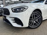 Mercedes-Benz E-Klasse bei Gebrauchtwagen.expert - Abbildung (4 / 15)