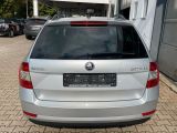 Skoda Octavia bei Gebrauchtwagen.expert - Abbildung (4 / 15)