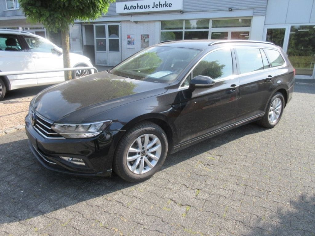 VW Passat bei Gebrauchtwagen.expert - Hauptabbildung VW Passat bei Gebrauchtwagen.expert - Hauptabbildung