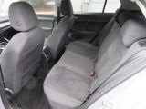 VW Golf bei Gebrauchtwagen.expert - Abbildung (9 / 15) VW Golf bei Gebrauchtwagen.expert - Abbildung (9 / 15)
