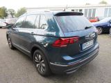 VW Tiguan bei Gebrauchtwagen.expert - Abbildung (3 / 15) VW Tiguan bei Gebrauchtwagen.expert - Abbildung (3 / 15)