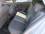 VW Golf bei Gebrauchtwagen.expert - Abbildung (8 / 14) VW Golf bei Gebrauchtwagen.expert - Abbildung (8 / 14)