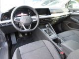 VW Golf bei Gebrauchtwagen.expert - Abbildung (8 / 12)