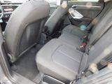 Audi Q3 bei Gebrauchtwagen.expert - Abbildung (14 / 15) Audi Q3 bei Gebrauchtwagen.expert - Abbildung (14 / 15)
