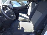 Opel Vivaro bei Gebrauchtwagen.expert - Abbildung (9 / 15)