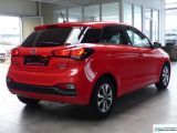 Hyundai i20 bei Gebrauchtwagen.expert - Abbildung (2 / 15)