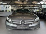 Mercedes-Benz E 220d 4MATIC bei Gebrauchtwagen.expert - Abbildung (2 / 15) Mercedes-Benz E 220d 4MATIC bei Gebrauchtwagen.expert - Abbildung (2 / 15)