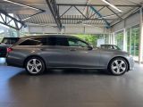 Mercedes-Benz E 220d 4MATIC bei Gebrauchtwagen.expert - Abbildung (4 / 15) Mercedes-Benz E 220d 4MATIC bei Gebrauchtwagen.expert - Abbildung (4 / 15)