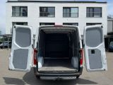 Mercedes-Benz Sprinter bei Gebrauchtwagen.expert - Abbildung (13 / 15)