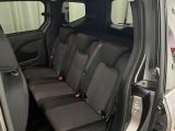Mercedes-Benz T 180d bei Gebrauchtwagen.expert - Abbildung (12 / 15)