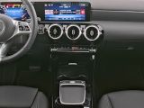 Mercedes-Benz A-Klasse bei Gebrauchtwagen.expert - Abbildung (5 / 10)