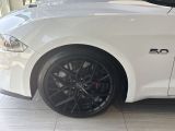 Ford Mustang bei Gebrauchtwagen.expert - Abbildung (7 / 15)