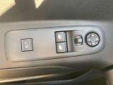 Opel Combo bei Gebrauchtwagen.expert - Abbildung (13 / 15) Opel Combo bei Gebrauchtwagen.expert - Abbildung (13 / 15)