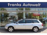 Audi A4 bei Gebrauchtwagen.expert - Abbildung (9 / 15)