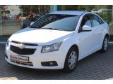 Chevrolet Cruze bei Gebrauchtwagen.expert - Abbildung (2 / 15)