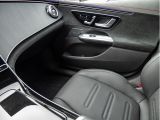 Mercedes-Benz EQE bei Gebrauchtwagen.expert - Abbildung (13 / 15)