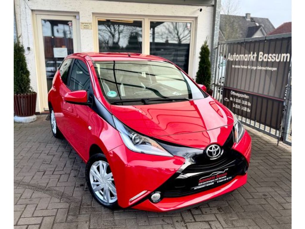 Toyota Aygo bei Gebrauchtwagen.expert - Hauptabbildung Toyota Aygo bei Gebrauchtwagen.expert - Hauptabbildung
