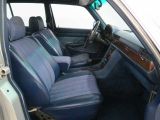 Mercedes-Benz 280 bei Gebrauchtwagen.expert - Abbildung (9 / 15)