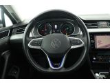VW Passat bei Gebrauchtwagen.expert - Abbildung (15 / 15) VW Passat bei Gebrauchtwagen.expert - Abbildung (15 / 15)