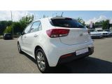 Kia Rio bei Gebrauchtwagen.expert - Abbildung (4 / 15) Kia Rio bei Gebrauchtwagen.expert - Abbildung (4 / 15)
