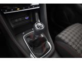 MG MG ZS bei Gebrauchtwagen.expert - Abbildung (13 / 15) MG MG ZS bei Gebrauchtwagen.expert - Abbildung (13 / 15)