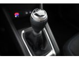 Renault Captur bei Gebrauchtwagen.expert - Abbildung (13 / 15) Renault Captur bei Gebrauchtwagen.expert - Abbildung (13 / 15)